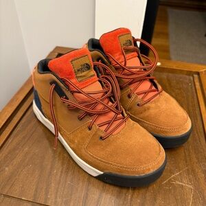 The North Face - Men’s Larimer Sport Waterproof insulated boots